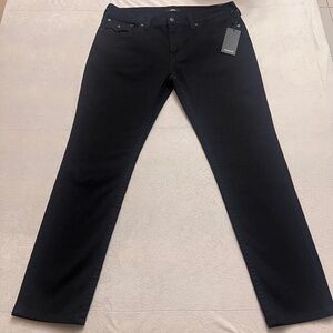 True Religion Men's Jean Size 38 X 32 Black Stretch Denim  MSRP  $149.00